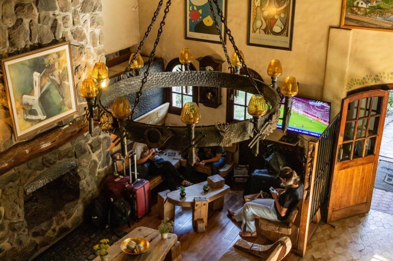 Hosteria La Posta Del Cazador ซาน มาร์ติง เด ลอส อันเดส ภายนอก รูปภาพ