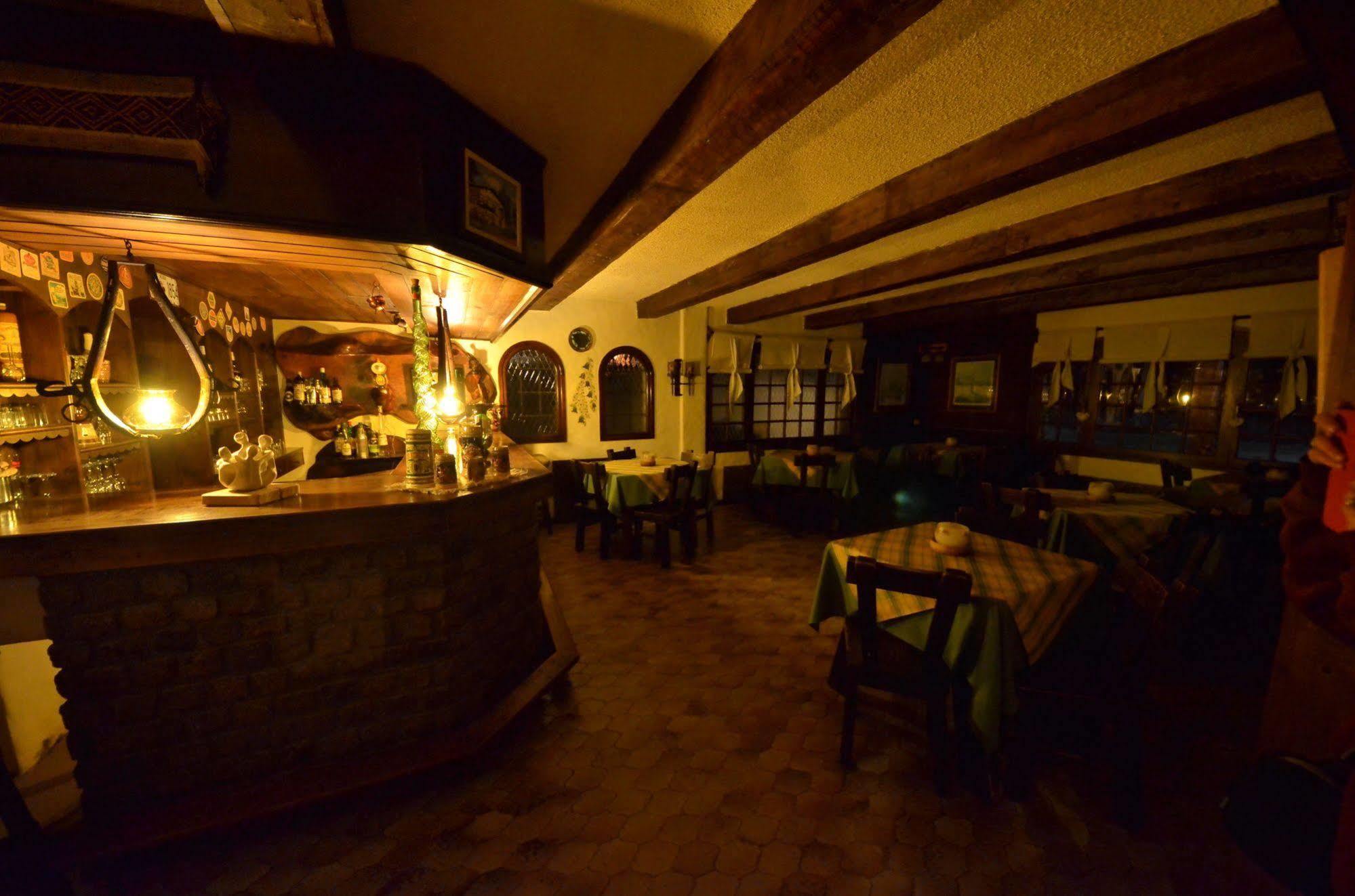 Hosteria La Posta Del Cazador ซาน มาร์ติง เด ลอส อันเดส ภายนอก รูปภาพ